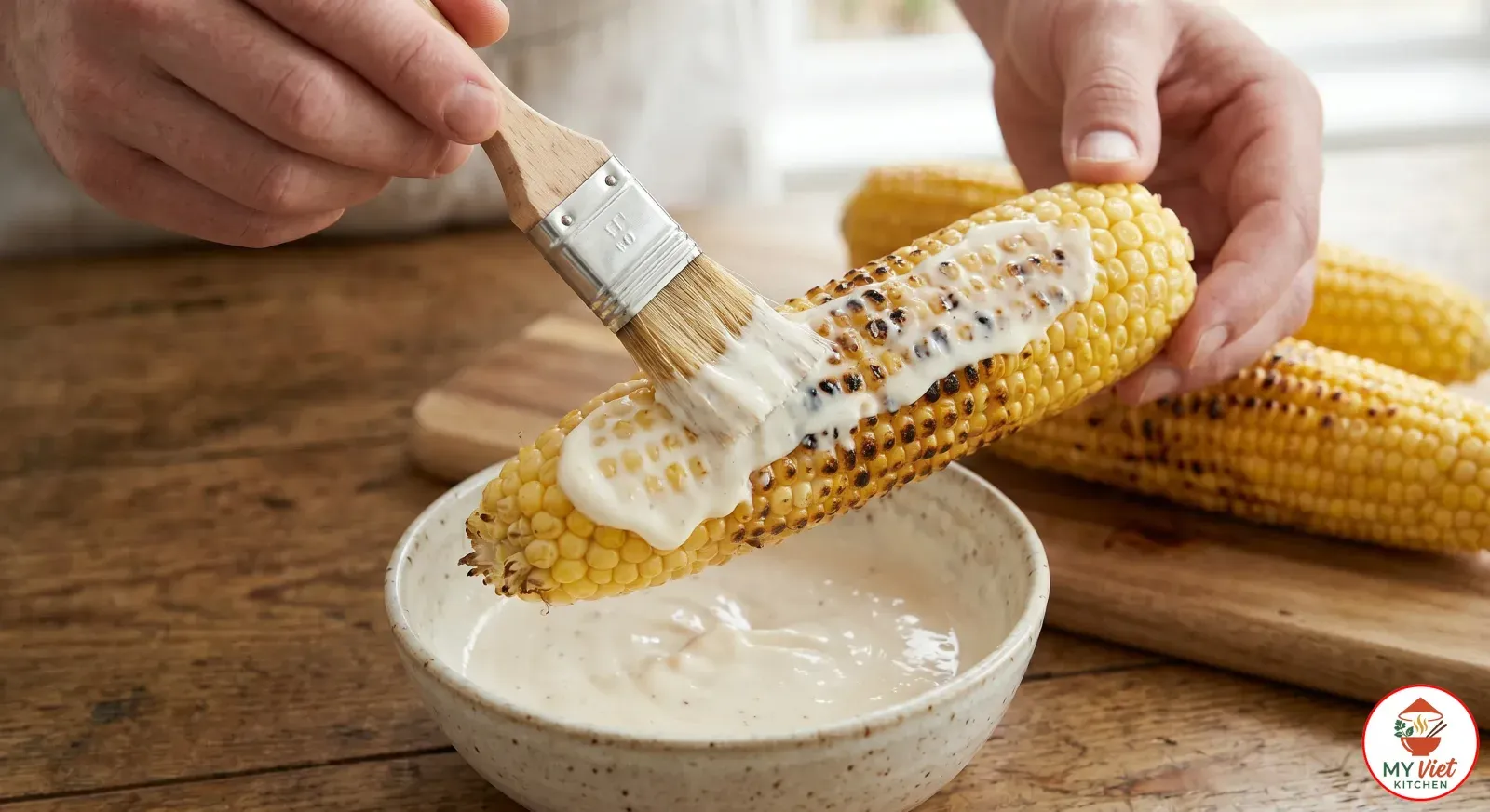 Step 4- Apply the Crema Sauce