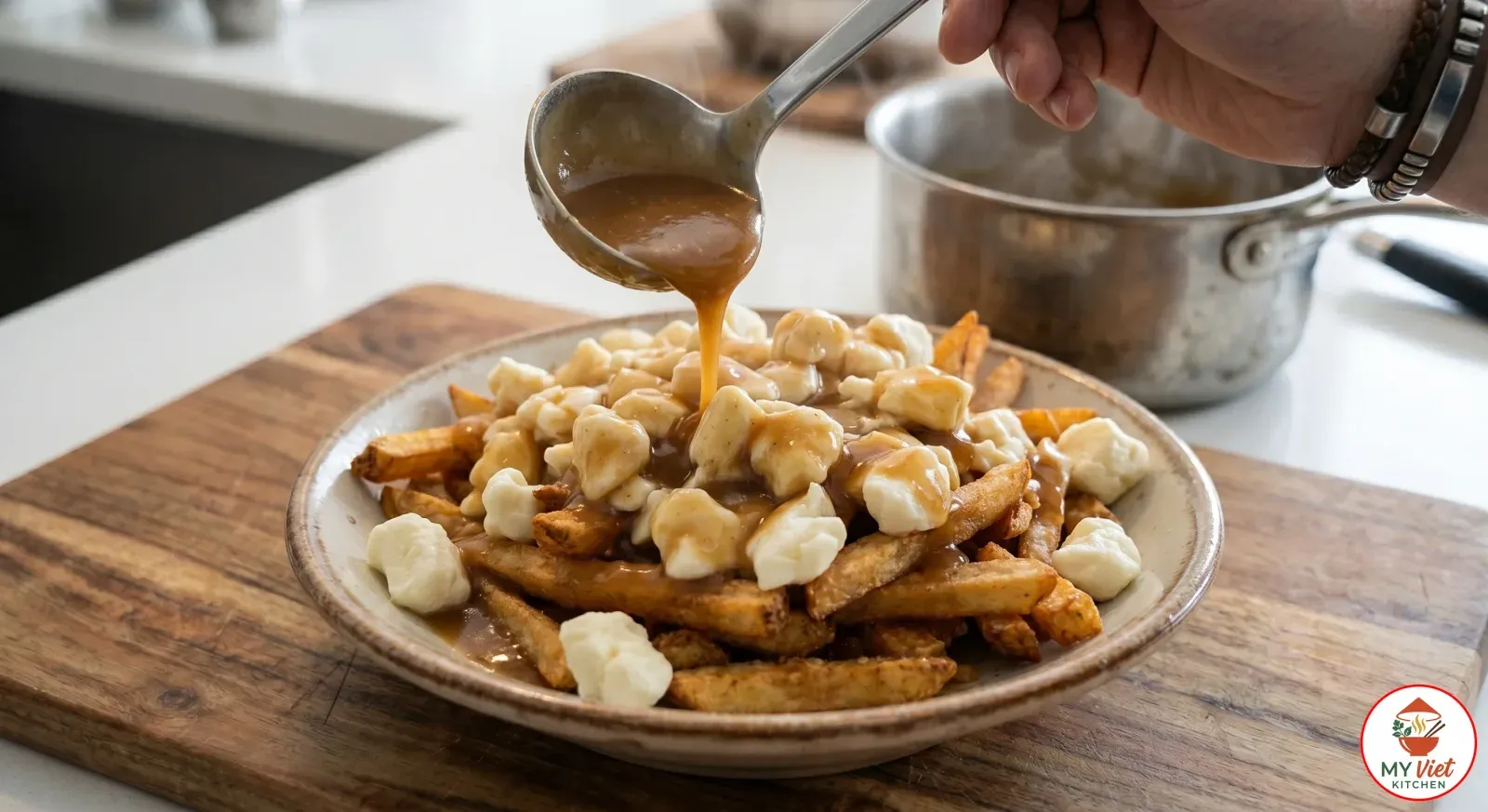 Step 5- Assemble the Poutine